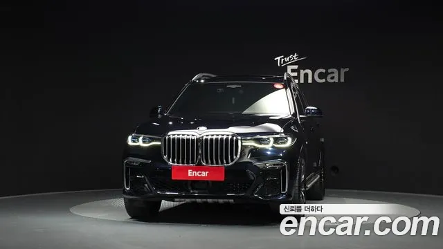 BMW X7 G07 — Фото автомобиля 3