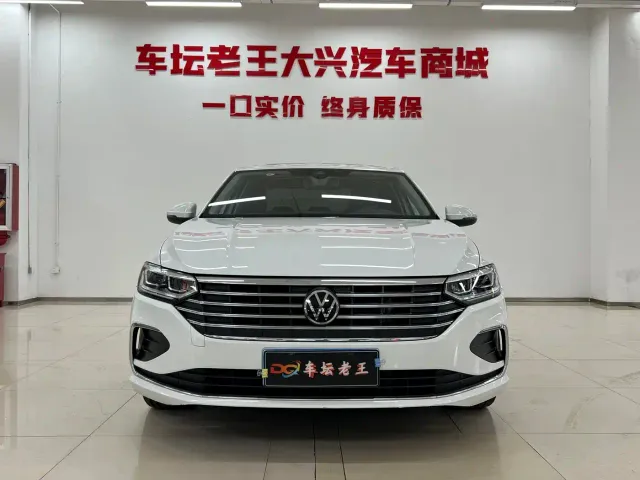 Volkswagen Lavida — Фото автомобиля 2