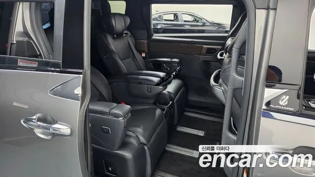 Toyota Alphard 4th Gen — Фото автомобиля 17
