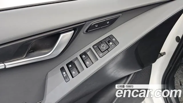 Kia Niro The All New — Фото автомобиля 19