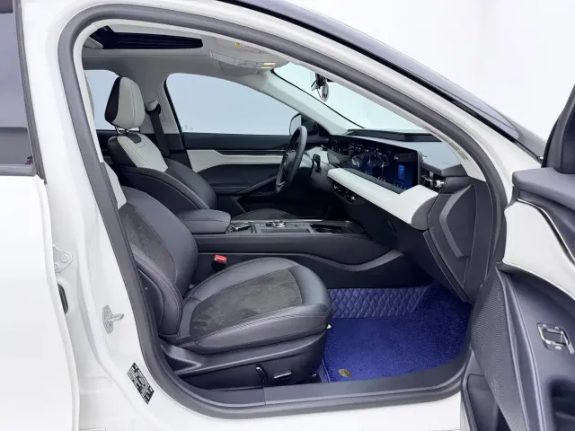 Ford Mondeo — Фото автомобиля 16