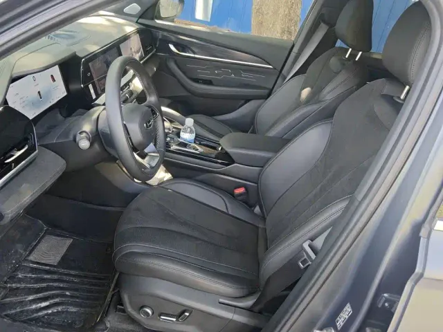 Geely Xingyue L — Фото автомобиля 11