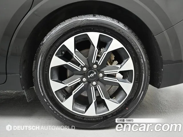 Kia Canival Carnival 4 поколение Дизель 9 мест Signature — Фото автомобиля 4