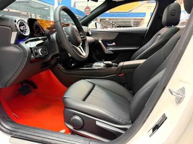 Mercedes-Benz A-Class — Фото автомобиля 5