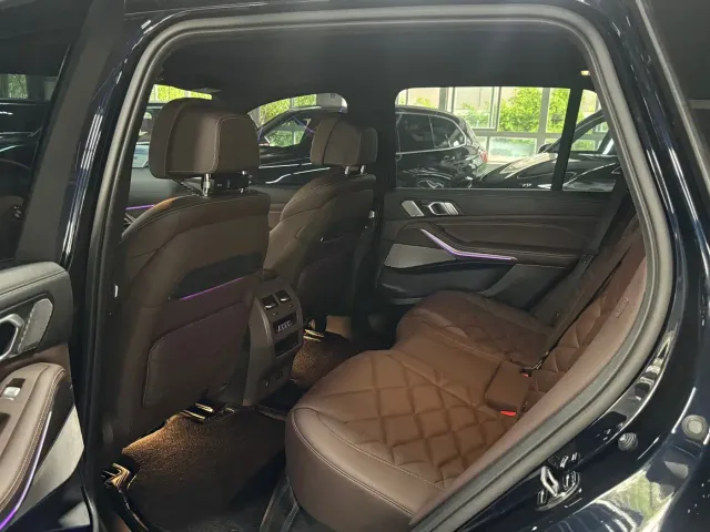 BMW X5 — Фото автомобиля 8