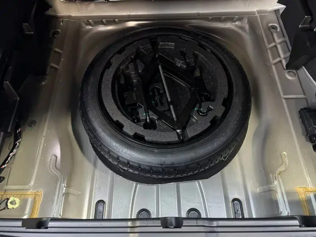Geely Xingyue L — Фото автомобиля 14