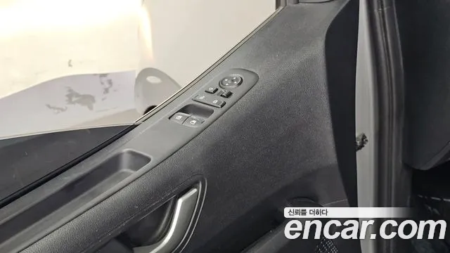 Hyundai Staria — Фото автомобиля 28