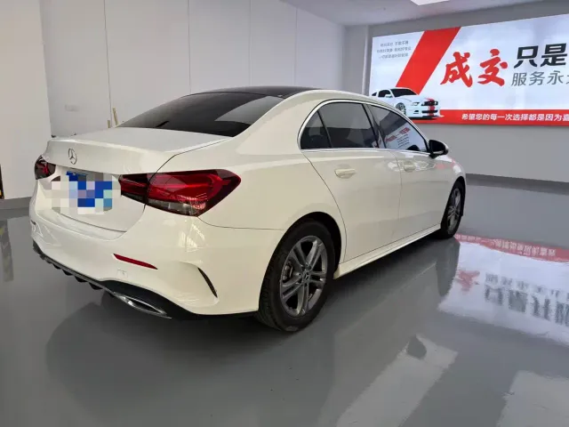 Mercedes-Benz A-Class — Фото автомобиля 16