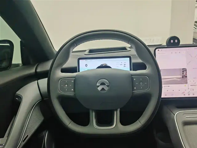 Nio ET5 Touring — Фото автомобиля 7