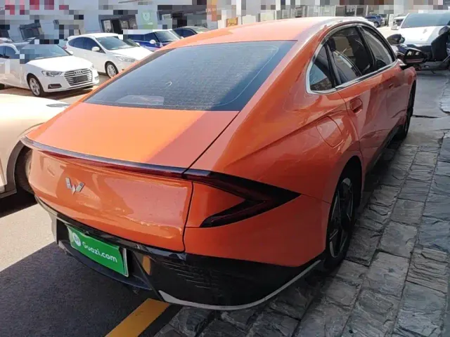 Wuling Starlight — Фото автомобиля 6