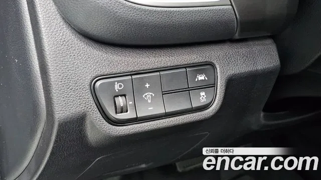 Kia Seltos New — Фото автомобиля 26