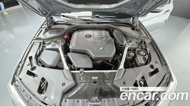 BMW 5 Series G30 — Фото автомобиля 10