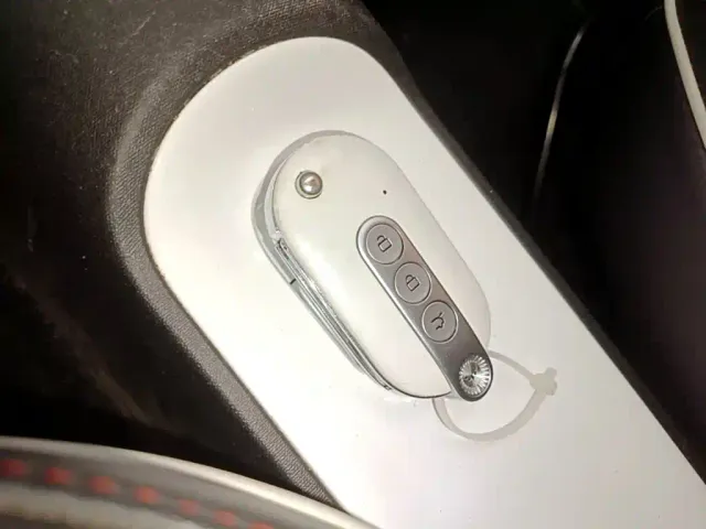 Wuling Hongguang Mini EV — Фото автомобиля 8