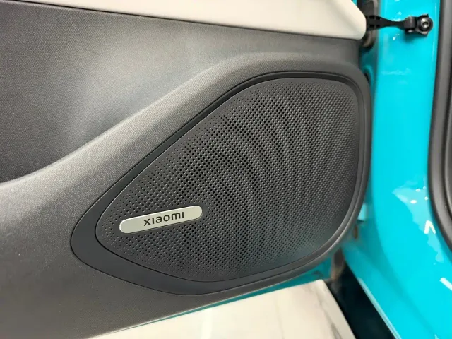Xiaomi SU7 — Фото автомобиля 12