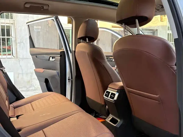 Kia Sportage — Фото автомобиля 10