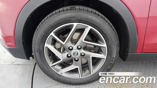 KG_Mobility_Ssangyong TIBOLI Very New Tivoli Бензин 1.5 2WD — Фото автомобиля 5