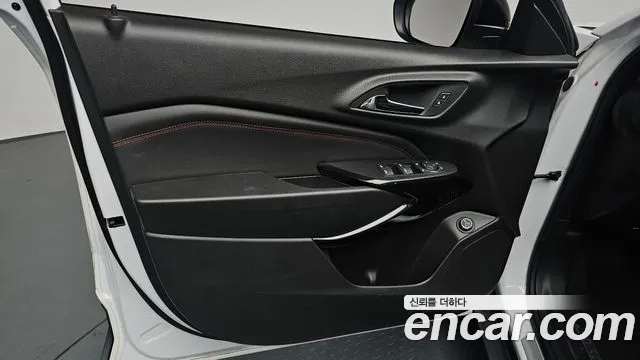 ChevroletGMDaewoo Trax Trax Кроссовер — Фото автомобиля 22