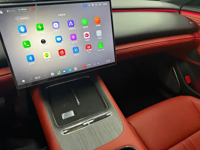 Xiaomi SU7 — Фото автомобиля 7