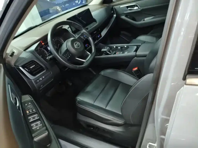Nissan X-Trail — Фото автомобиля 14