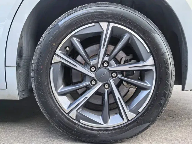 GAC Aion S MAX — Фото автомобиля 16