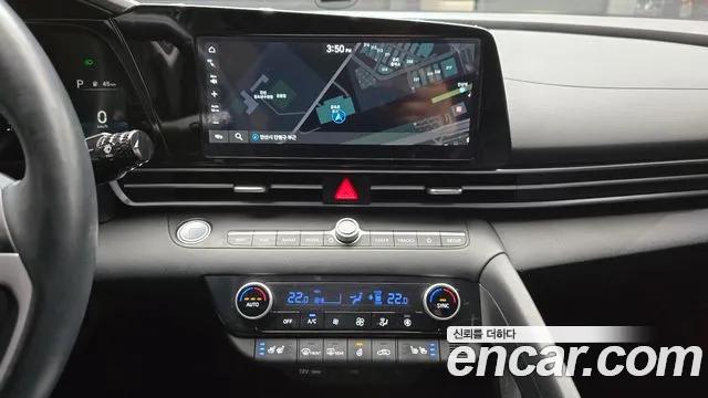 Hyundai AVANTE Avante (CN7) — Фото автомобиля 19