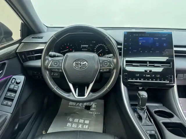 Toyota Avalon — Фото автомобиля 7
