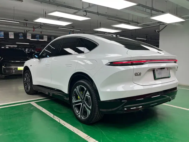 Nio EC6 — Фото автомобиля 5