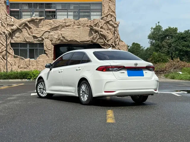 Toyota Allion — Фото автомобиля 3