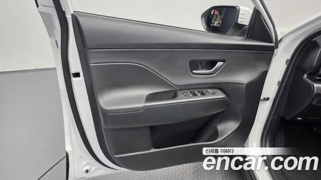 Hyundai Kona — Фото автомобиля 13