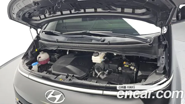 Hyundai Staria — Фото автомобиля 9
