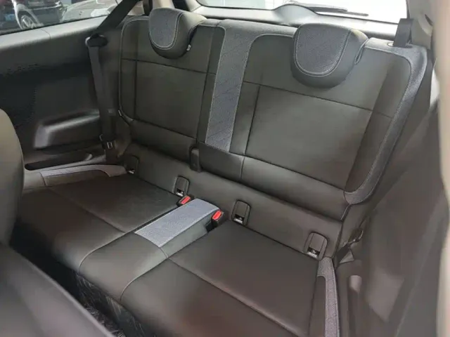 MINI Cooper — Фото автомобиля 16