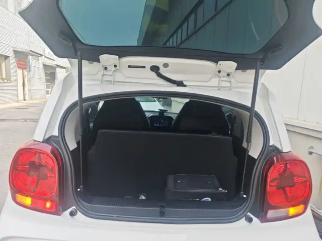 Roewe Clever — Фото автомобиля 14