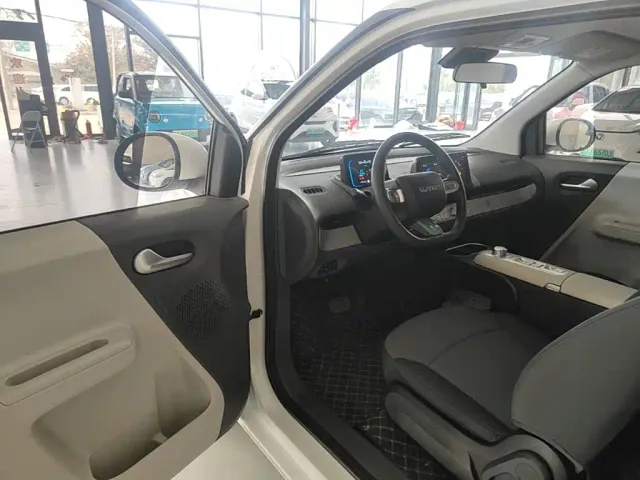 Changan Lumin — Фото автомобиля 15