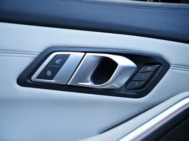 BMW BMW M3 2024 M3 Sedan M xDrive Competition — Фото автомобиля 23