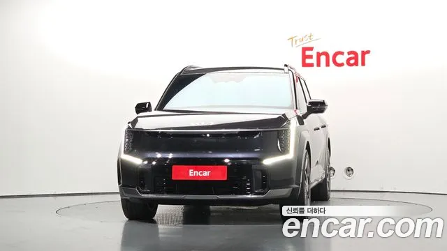 Kia EV9 — Фото автомобиля 3
