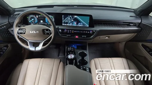 Kia K8 Hybrid — Фото автомобиля 10