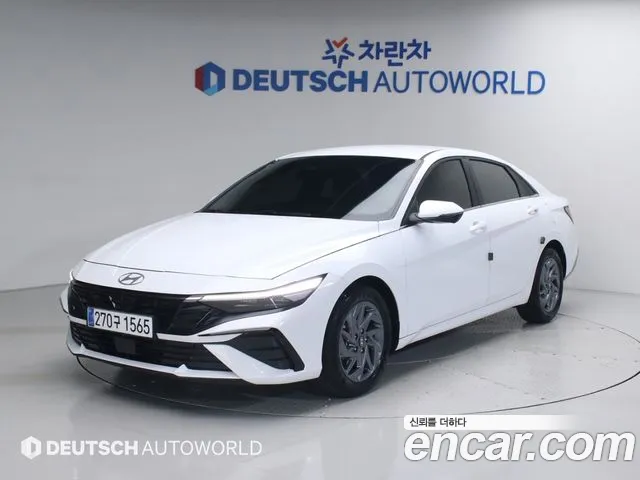 Hyundai AVANTE Новый Avante (CN7) — Фото автомобиля 3
