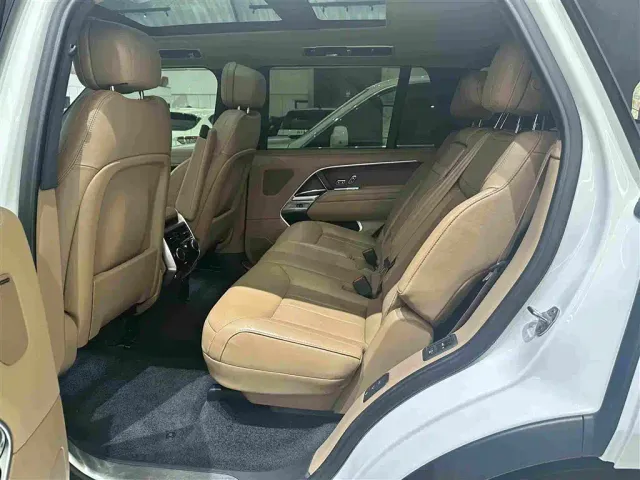 Land Rover Range Rover — Фото автомобиля 12