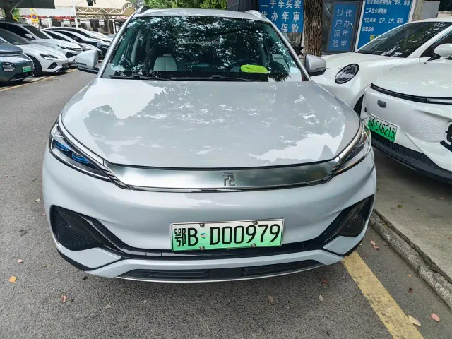 BYD Yuan PLUS — Фото автомобиля 2