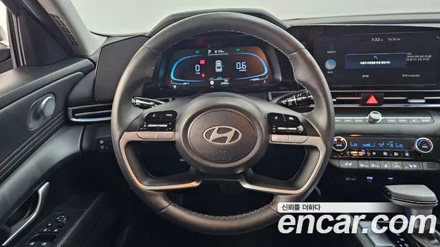Hyundai AVANTE Новый Avante (CN7) — Фото автомобиля 14