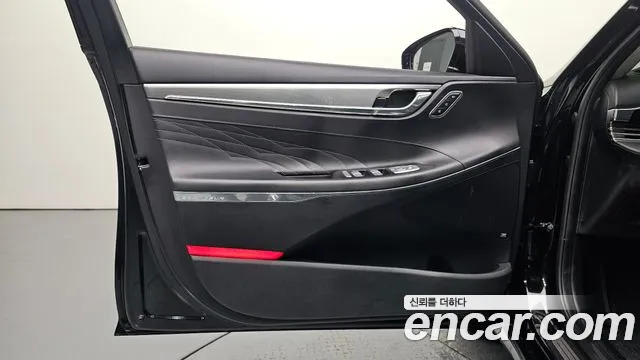 Hyundai Grandeur Новый Grandeur IG — Фото автомобиля 18