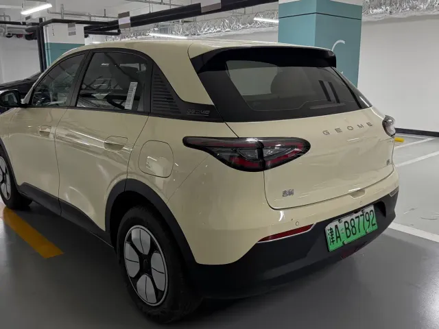 Geely Starry Wish — Фото автомобиля 7
