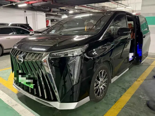 Фотография автомобиля — GAC Trumpchi E9