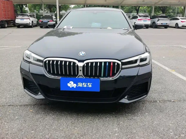 BMW 5 Series — Фото автомобиля 2
