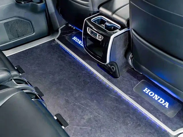 Honda Odyssey — Фото автомобиля 23
