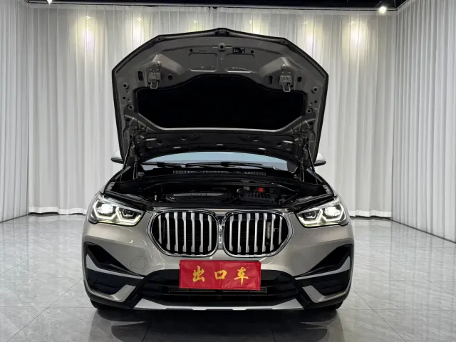 BMW X1 — Фото автомобиля 4