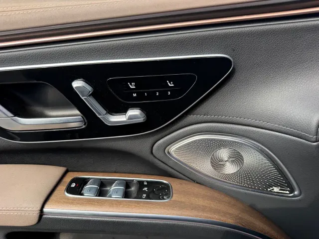 Mercedes-Benz EQS — Фото автомобиля 7
