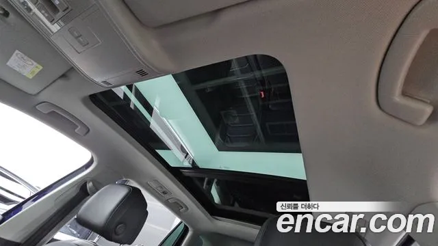 Volkswagen Tiguan — Фото автомобиля 16
