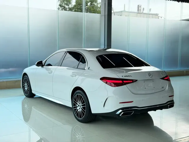 Mercedes-Benz C-Class — Фото автомобиля 14