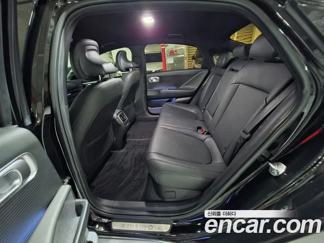 Hyundai Ioniq 6 — Фото автомобиля 17